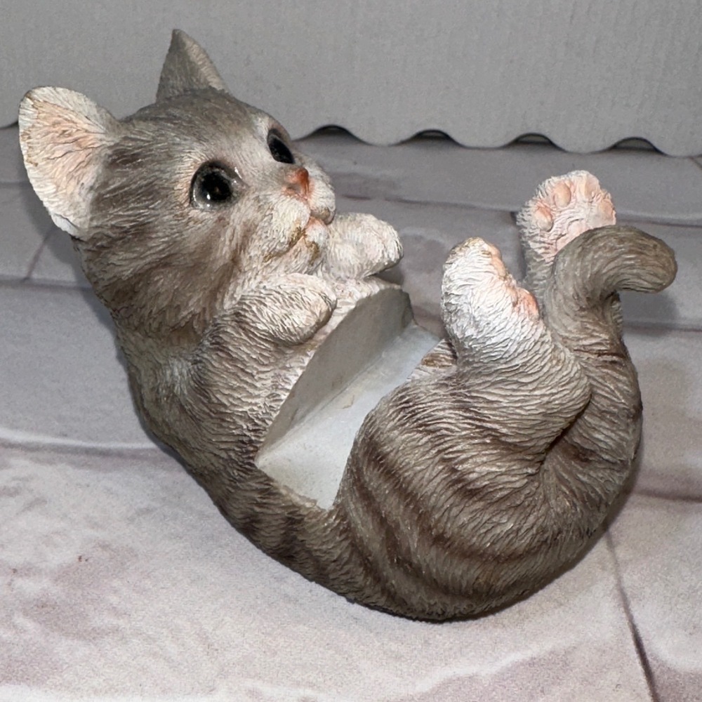 Grey Tabby Kitten Cat Figurine Smartphone Desk Stand Business Card Holder Resin